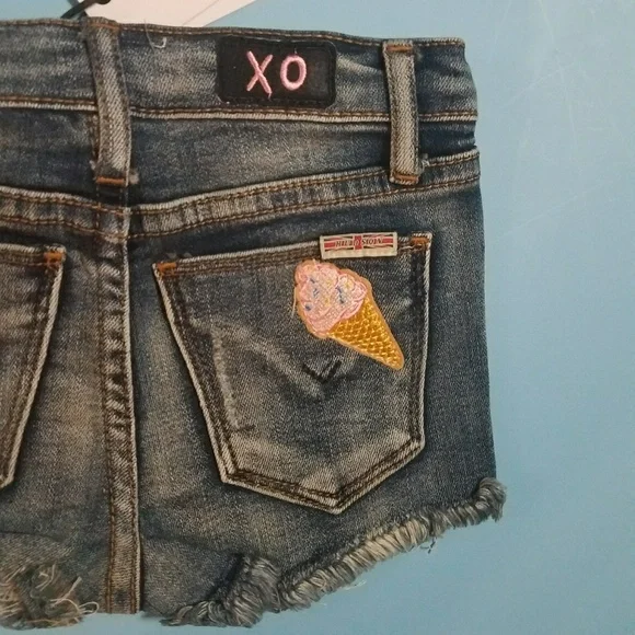 NWT Girls Hudson Jean Shorts with Patches - Picture 6 of 7